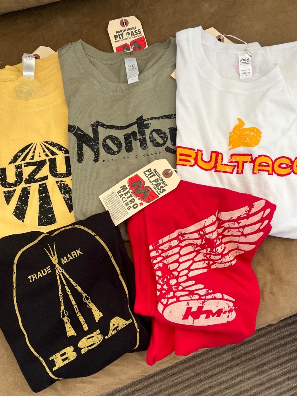 Metro Racing Pit Pass t-shirts: Bundle of 5